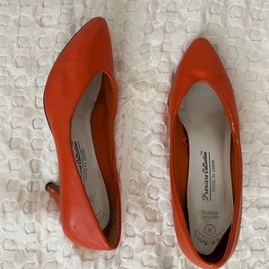 Vintage kitten heels